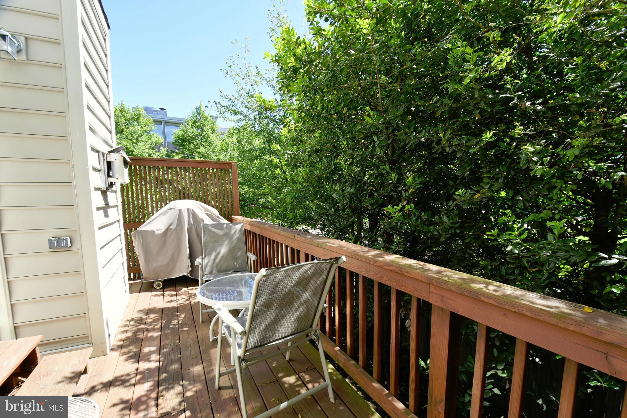 101 Rees Place Falls Church, VA 22046 - Photo 16 of 28 Deck