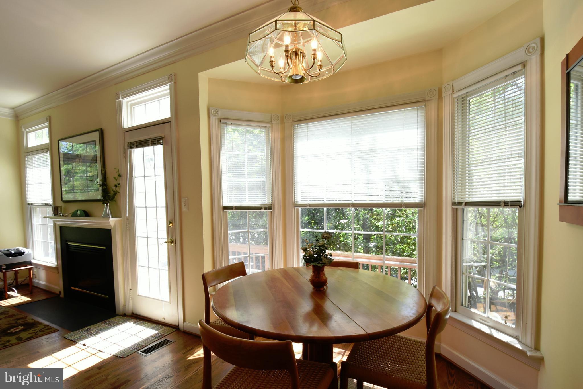 101 Rees Place Falls Church, VA 22046 - Photo 10 of 28 Breakfast Nook