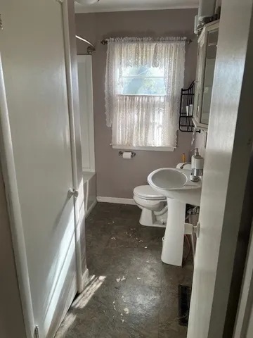 $119,900 | 2703 18th Avenue, Rockford, IL 61108