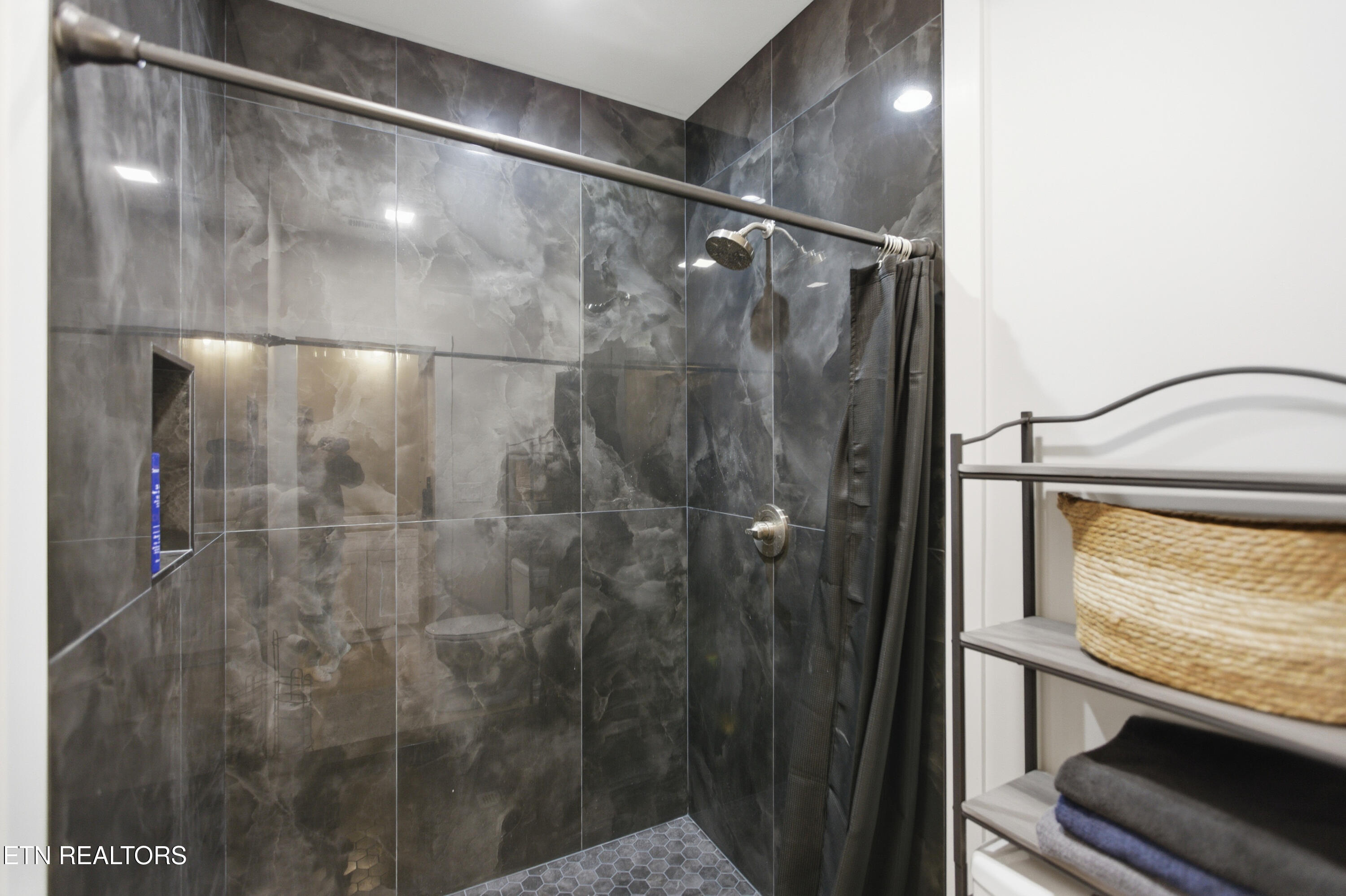 3647 Foshee Road Philadelphia, TN 37846 - Photo 42 of 51 085_4M6A8270