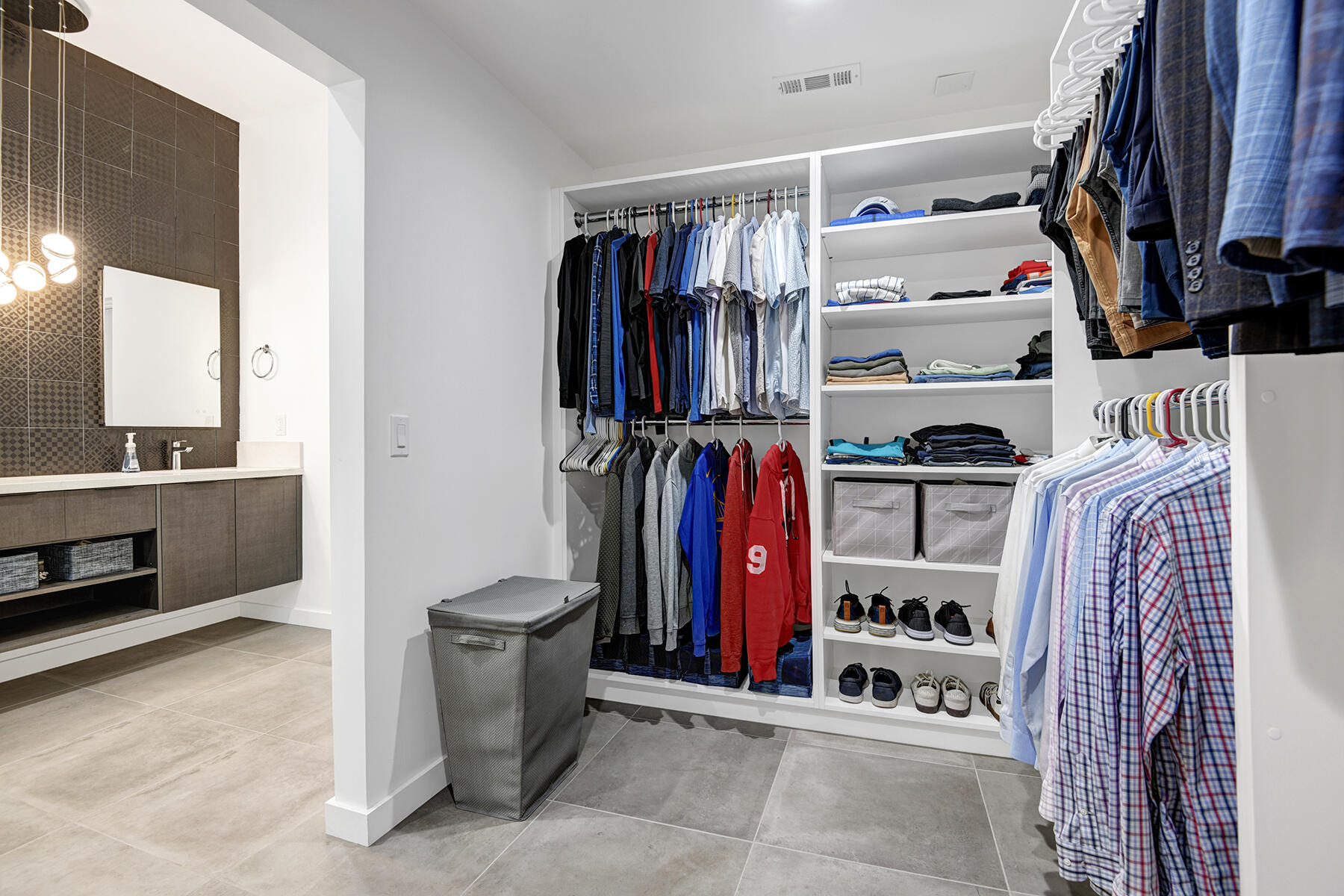72374 Rancho Road Rancho Mirage, CA 92270 - Photo 20 of 41 PRIMARY WALK IN CLOSET