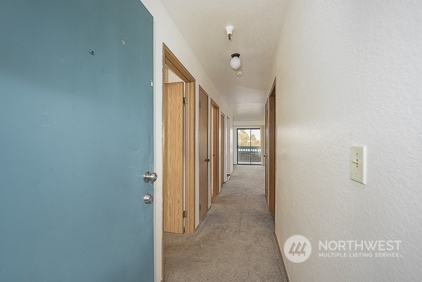 409 Southwest 155th Street Burien, WA 98166 - Photo 12 of 22 a view of hallway with closet