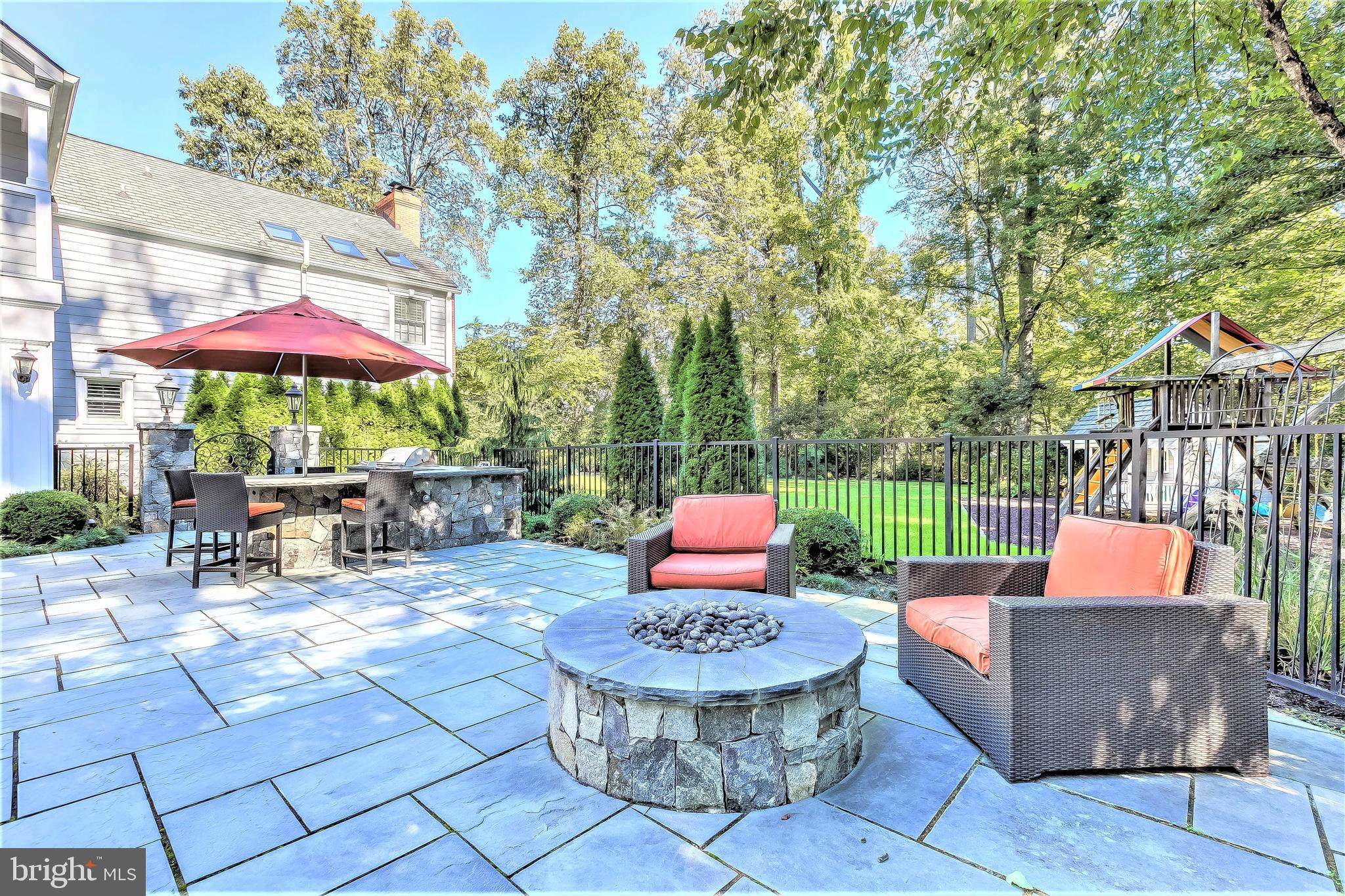2703 Falling Timber Trail Edgewater, MD 21037 - Photo 12 of 76 Gallery Image 12