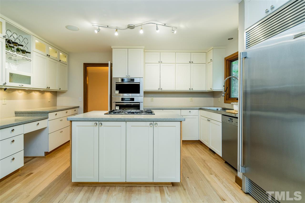 10033 Old Warden Road Raleigh, NC 27615 - Photo 4 of 30
