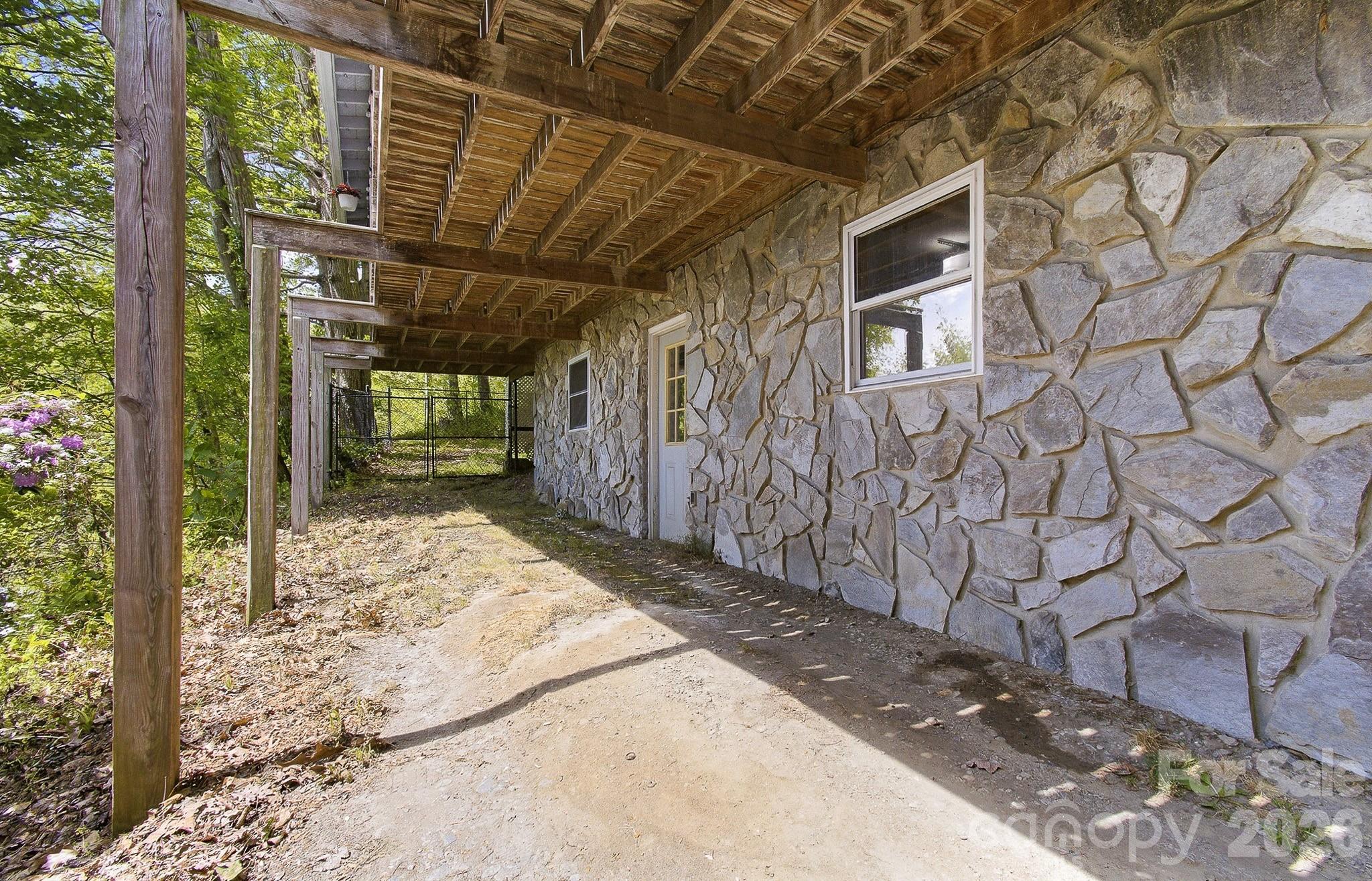 2131 Coleman Mountain Road Waynesville, NC 28785 - Photo 35 of 40