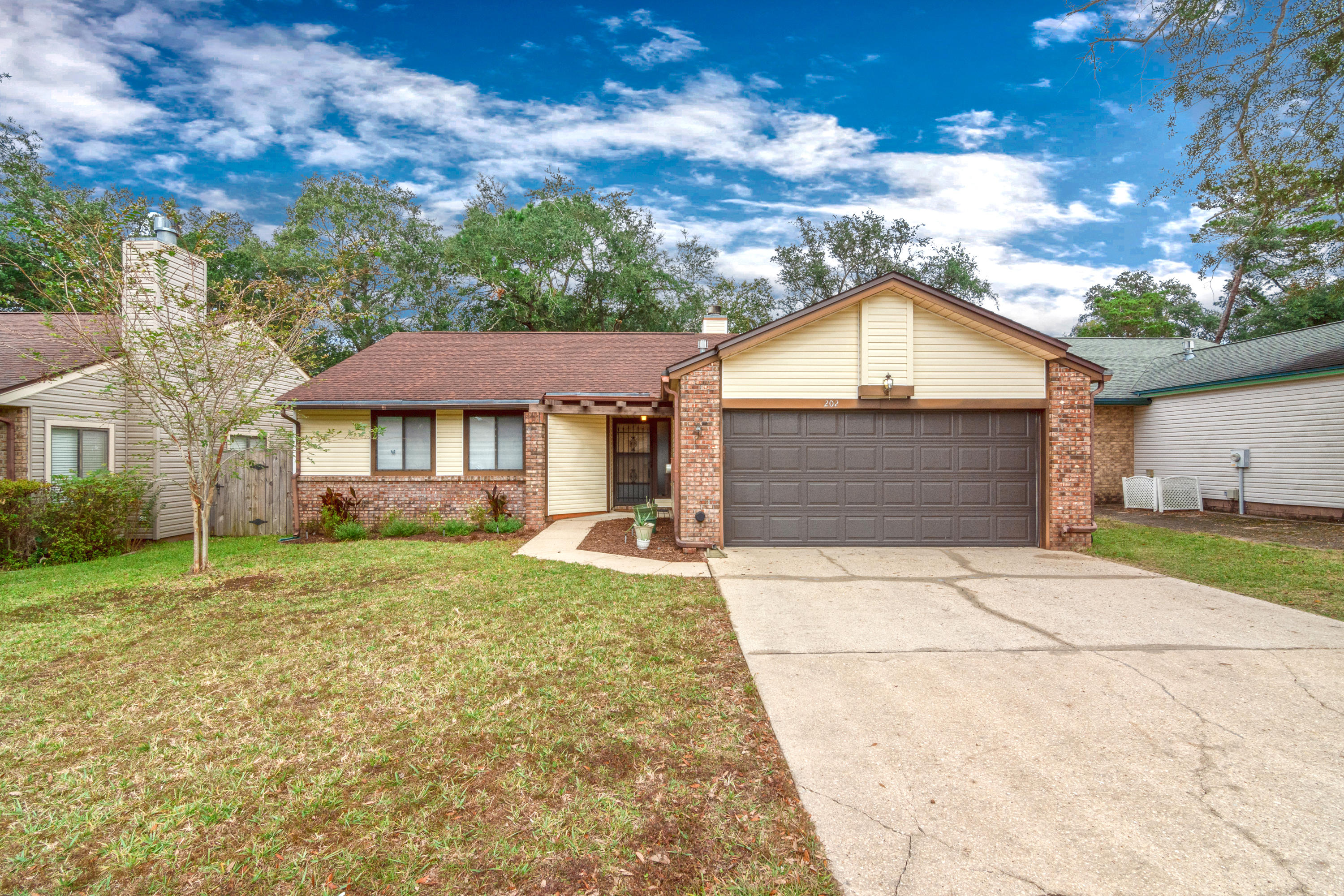 202 Cedar Ridge Way Niceville, FL 32578 - Photo 1 of 25 Gallery Image 1