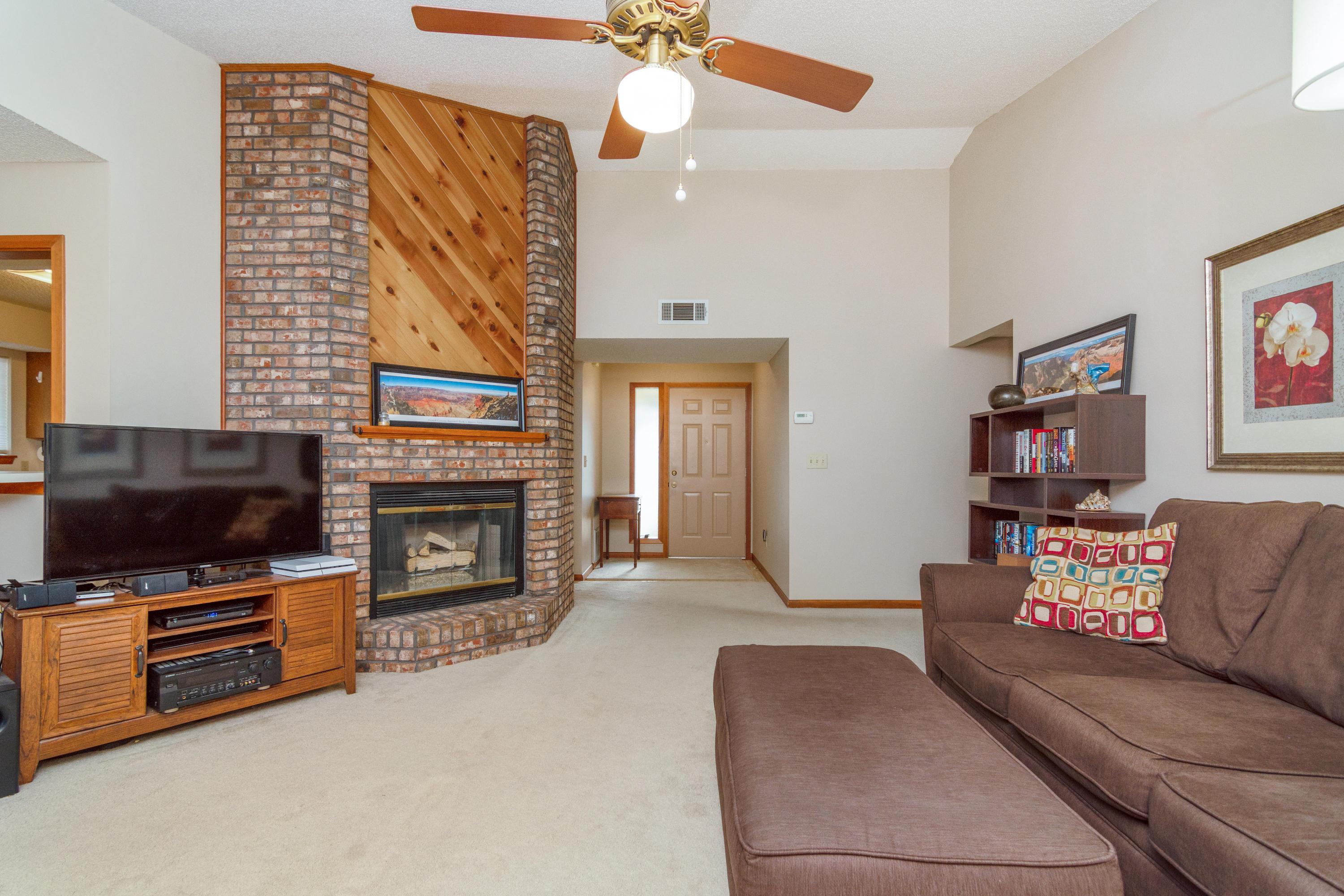 202 Cedar Ridge Way Niceville, FL 32578 - Photo 4 of 25 Gallery Image 4