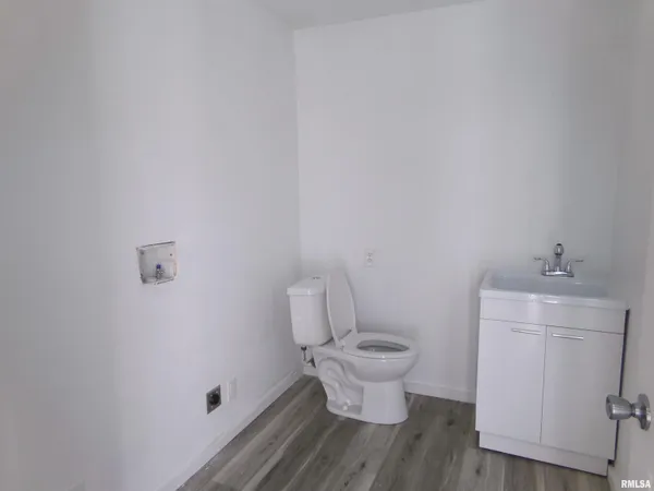 $139,500 | 402 North Cochran Street, West Frankfort, IL 62896