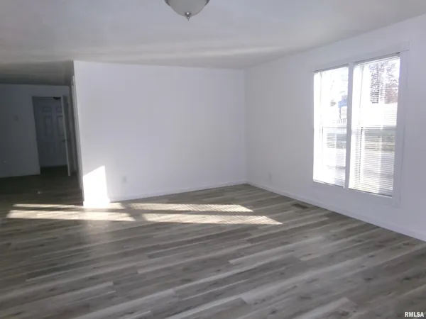 $139,500 | 402 North Cochran Street, West Frankfort, IL 62896