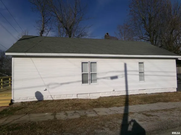 $139,500 | 402 North Cochran Street, West Frankfort, IL 62896