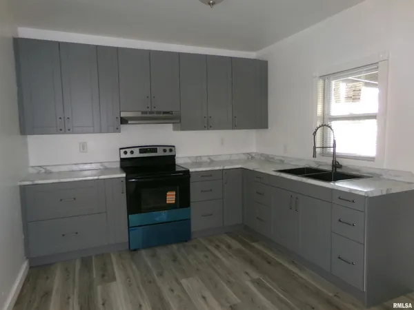 $139,500 | 402 North Cochran Street, West Frankfort, IL 62896