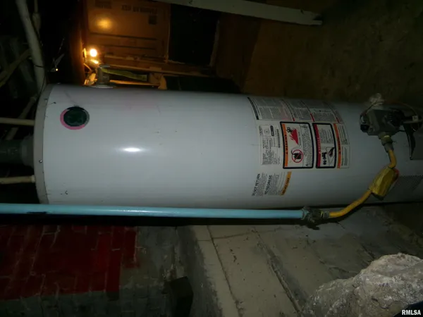 $139,500 | 402 North Cochran Street, West Frankfort, IL 62896