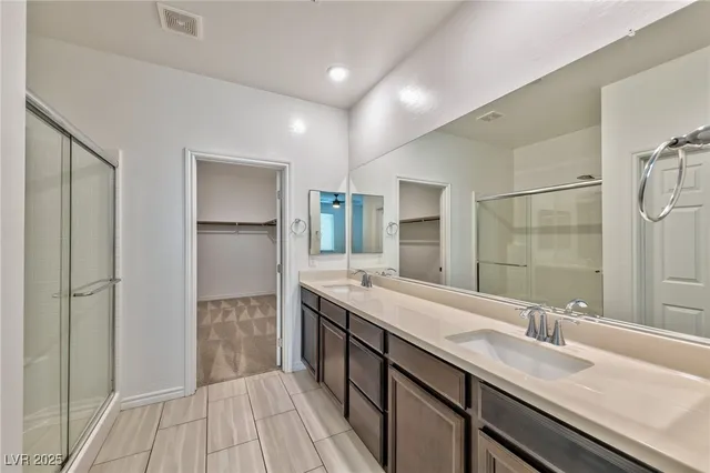 $2,200 | 988 Edel Hest Avenue, North Las Vegas, NV 89081
