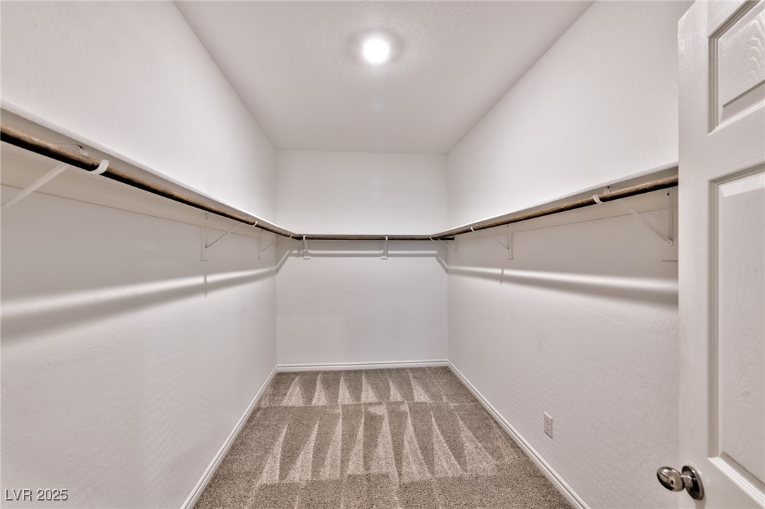 988 Edel Hest Avenue North Las Vegas, NV 89081 - Photo 9 of 17