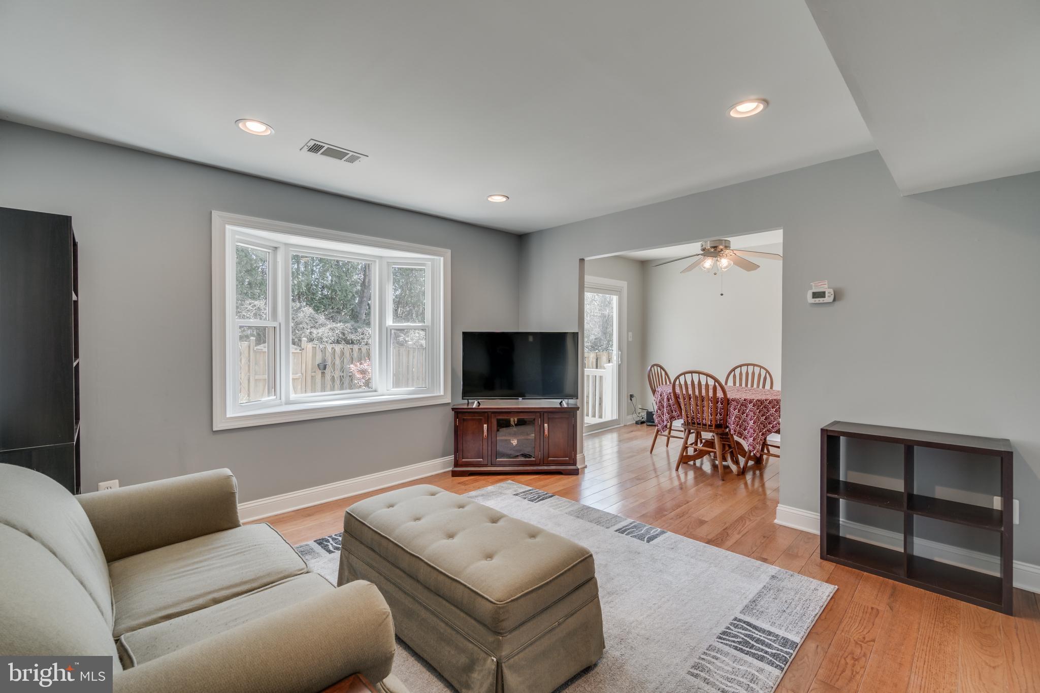 5447 Calvin Court Springfield, VA 22151 - Photo 14 of 41 Gallery Image 14