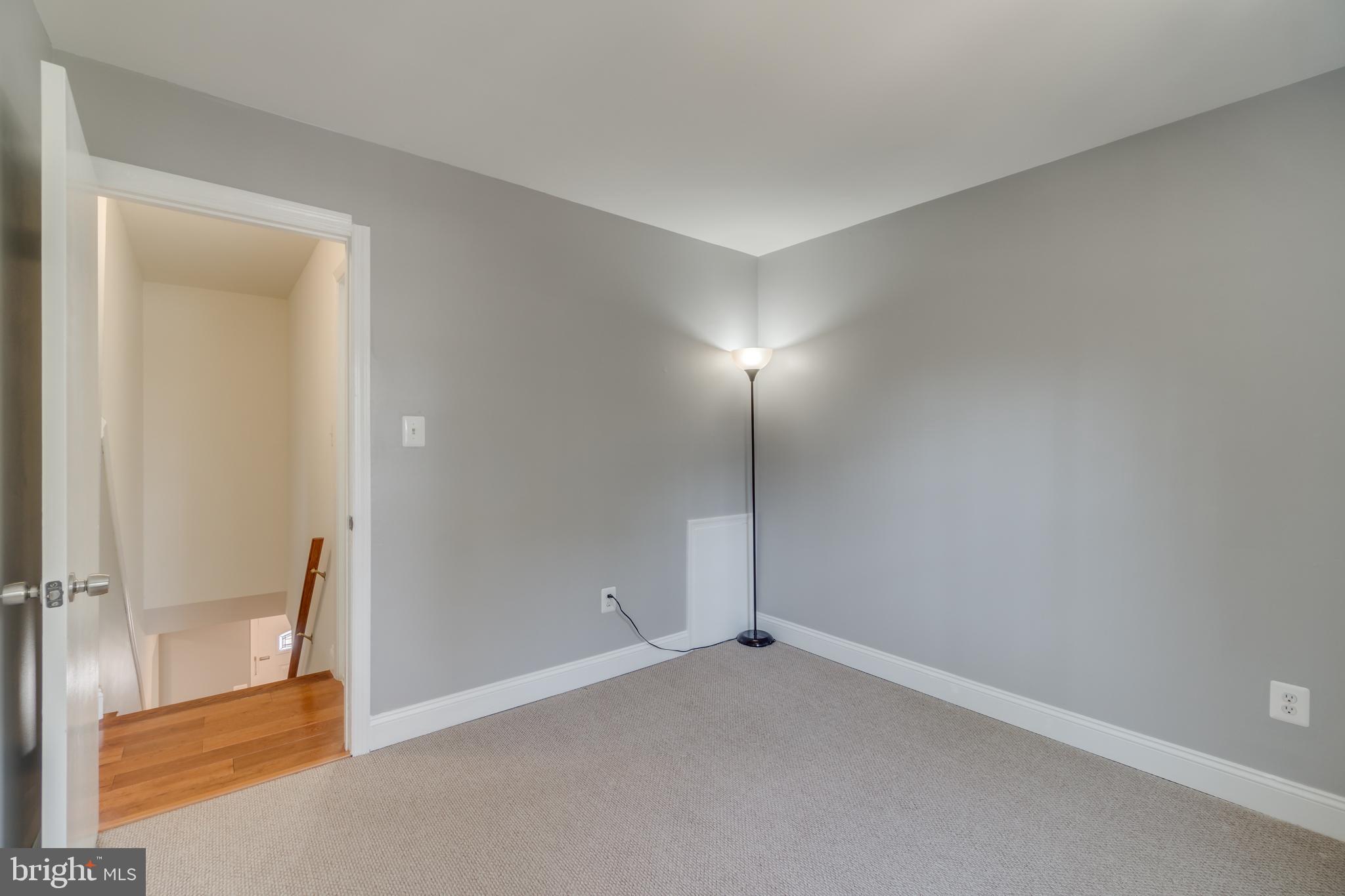 5447 Calvin Court Springfield, VA 22151 - Photo 27 of 41 Gallery Image 27