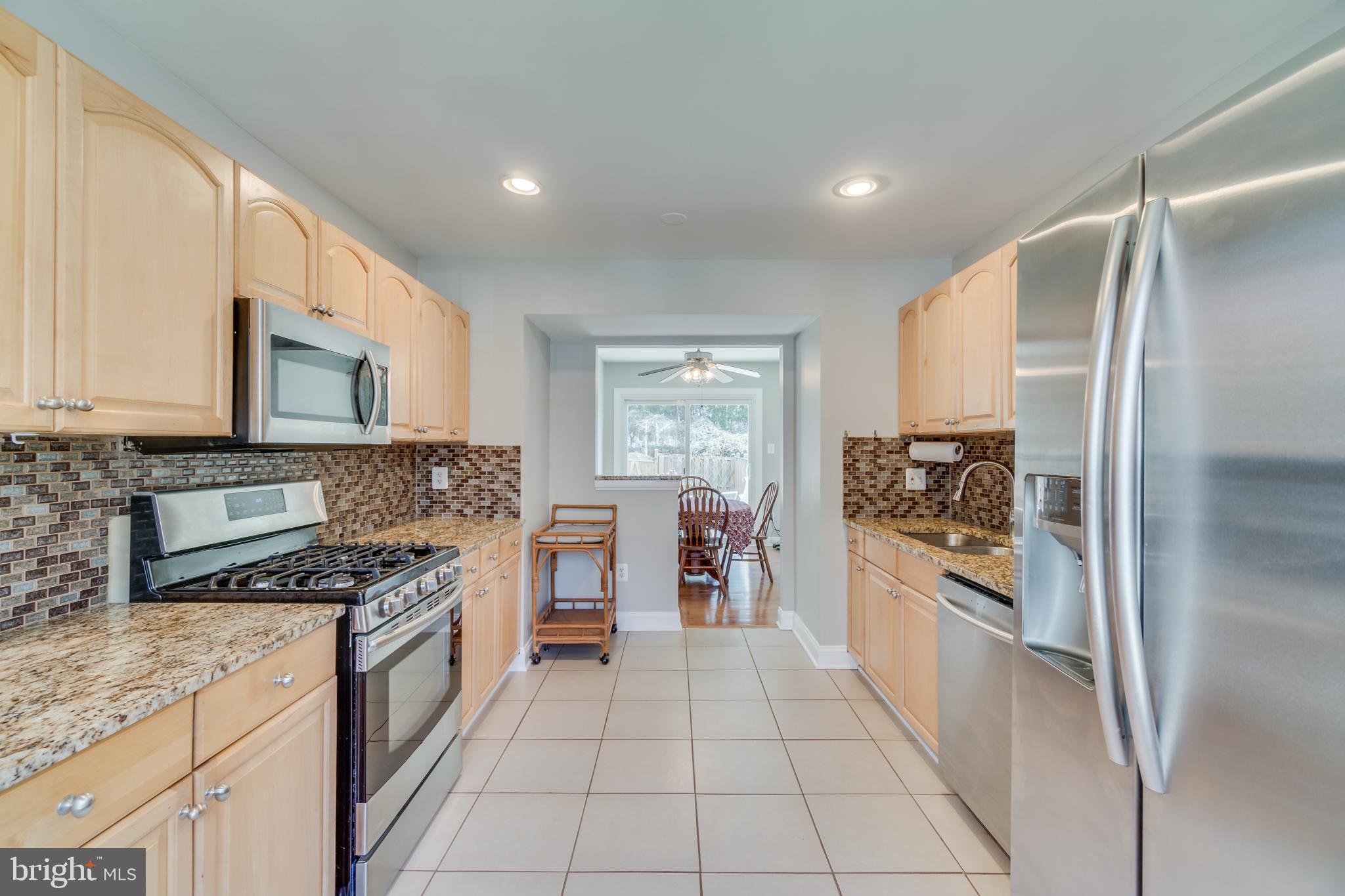 5447 Calvin Court Springfield, VA 22151 - Photo 6 of 41 Gallery Image 6