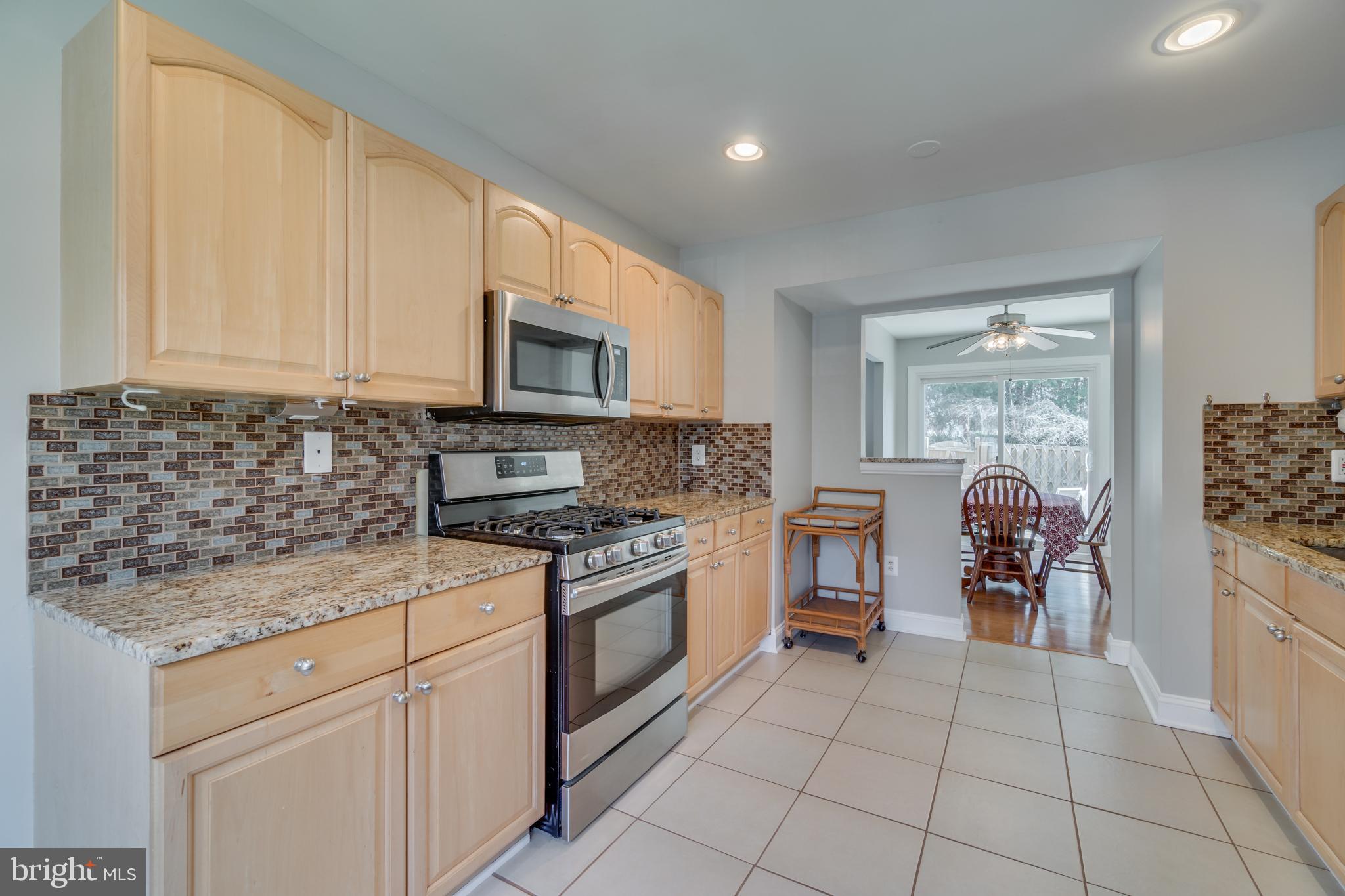 5447 Calvin Court Springfield, VA 22151 - Photo 7 of 41 Gallery Image 7