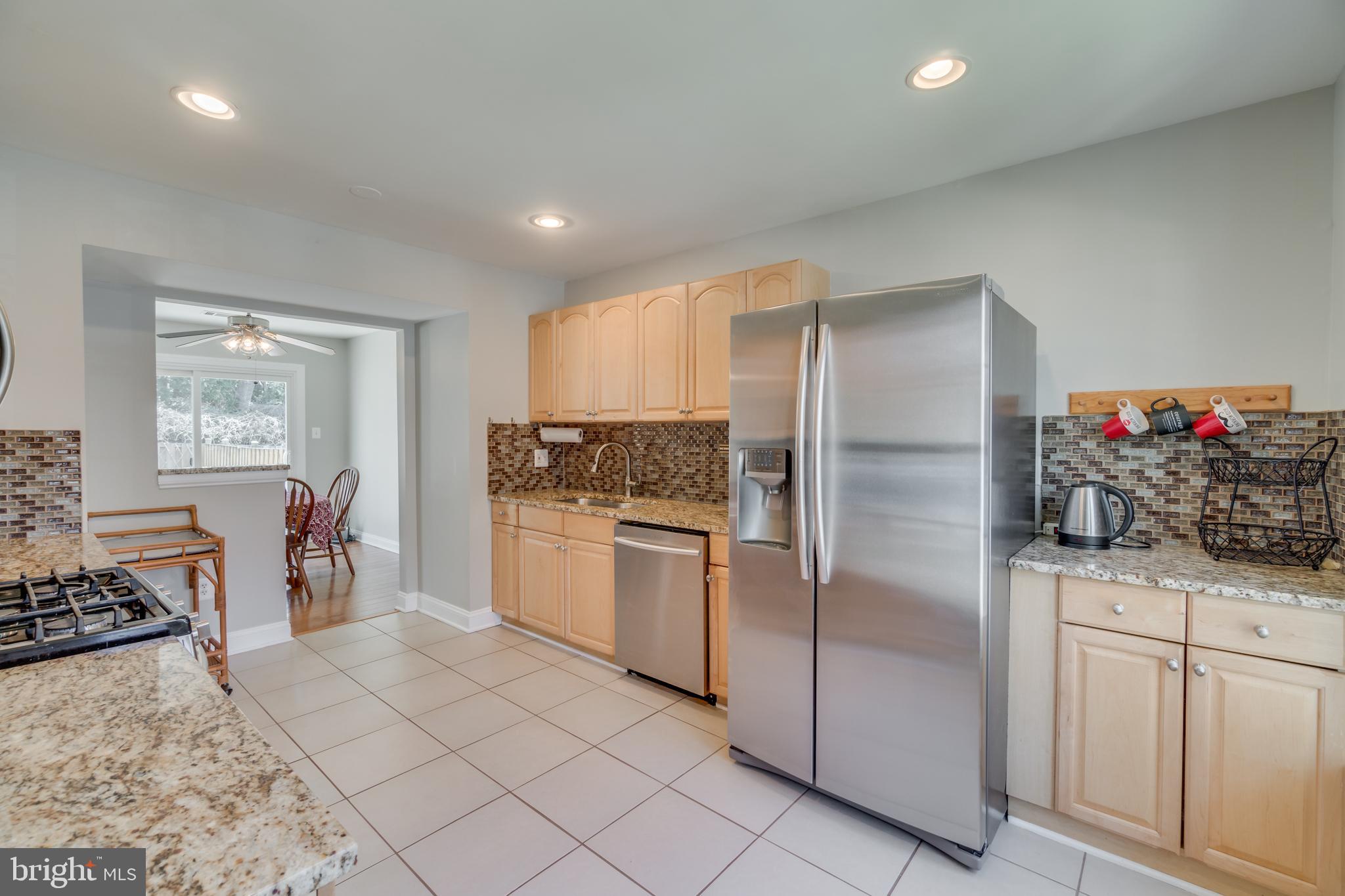 5447 Calvin Court Springfield, VA 22151 - Photo 8 of 41 Gallery Image 8