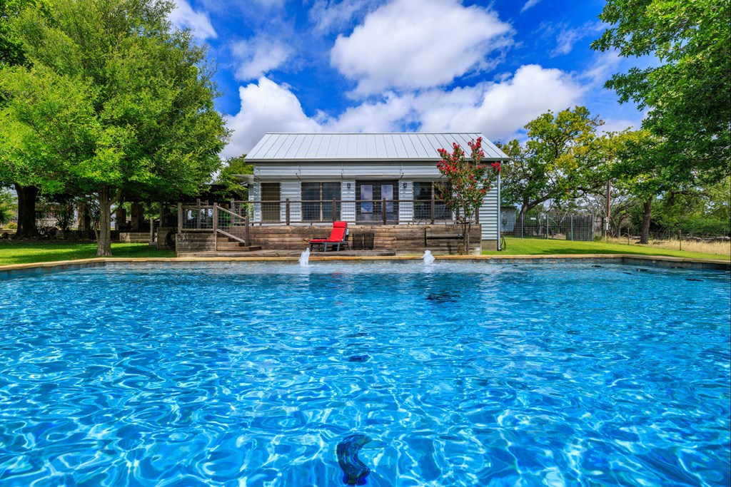 1556 Pfiester Road Fredericksburg, TX 78624 - Photo 21 of 61