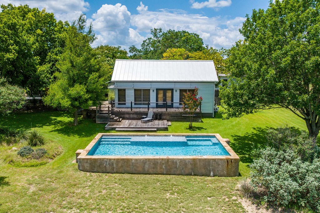 1556 Pfiester Road Fredericksburg, TX 78624 - Photo 3 of 61