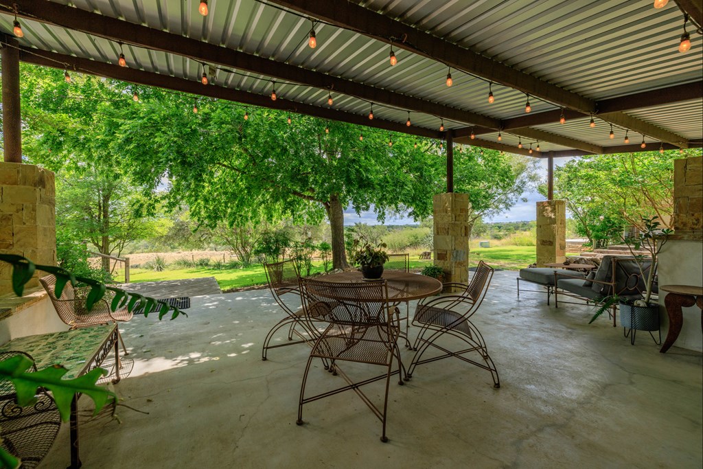 1556 Pfiester Road Fredericksburg, TX 78624 - Photo 32 of 61