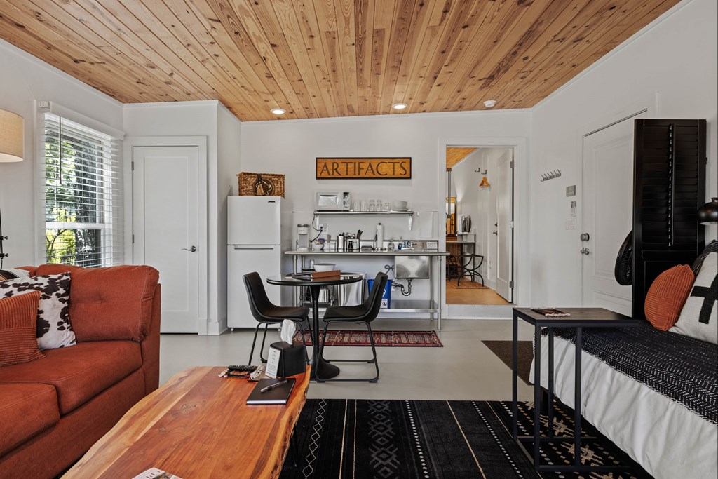 1556 Pfiester Road Fredericksburg, TX 78624 - Photo 41 of 61