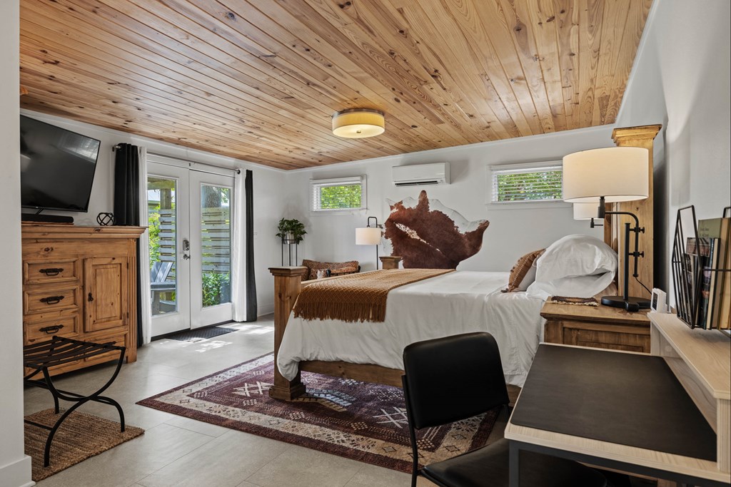 1556 Pfiester Road Fredericksburg, TX 78624 - Photo 43 of 61