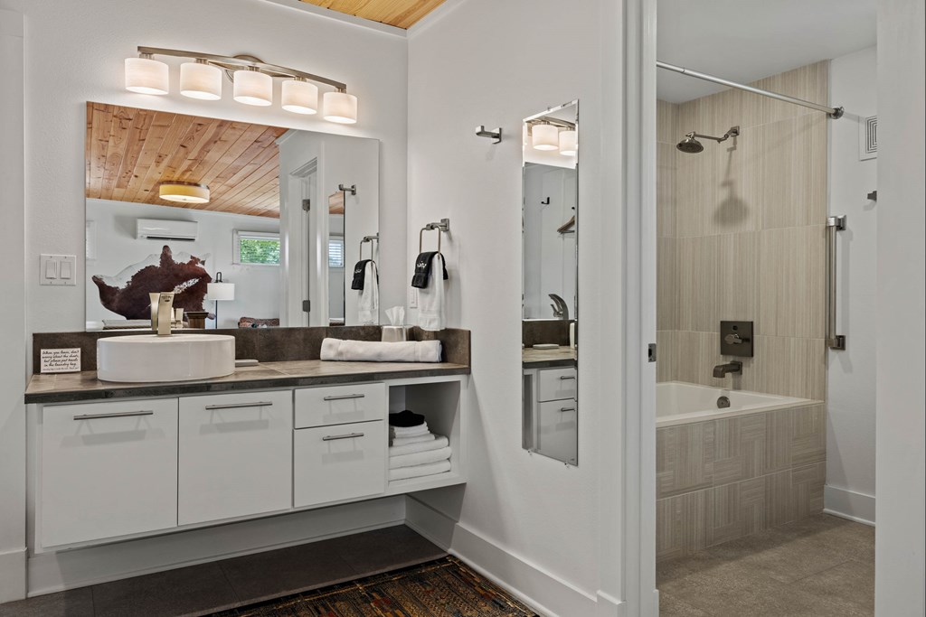 1556 Pfiester Road Fredericksburg, TX 78624 - Photo 46 of 61