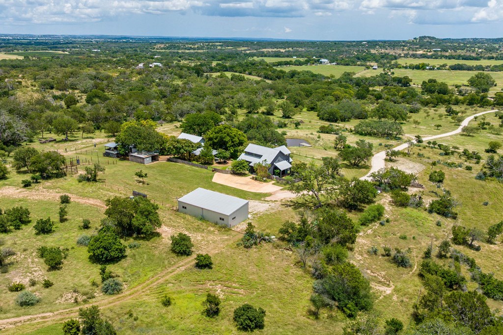 1556 Pfiester Road Fredericksburg, TX 78624 - Photo 52 of 61