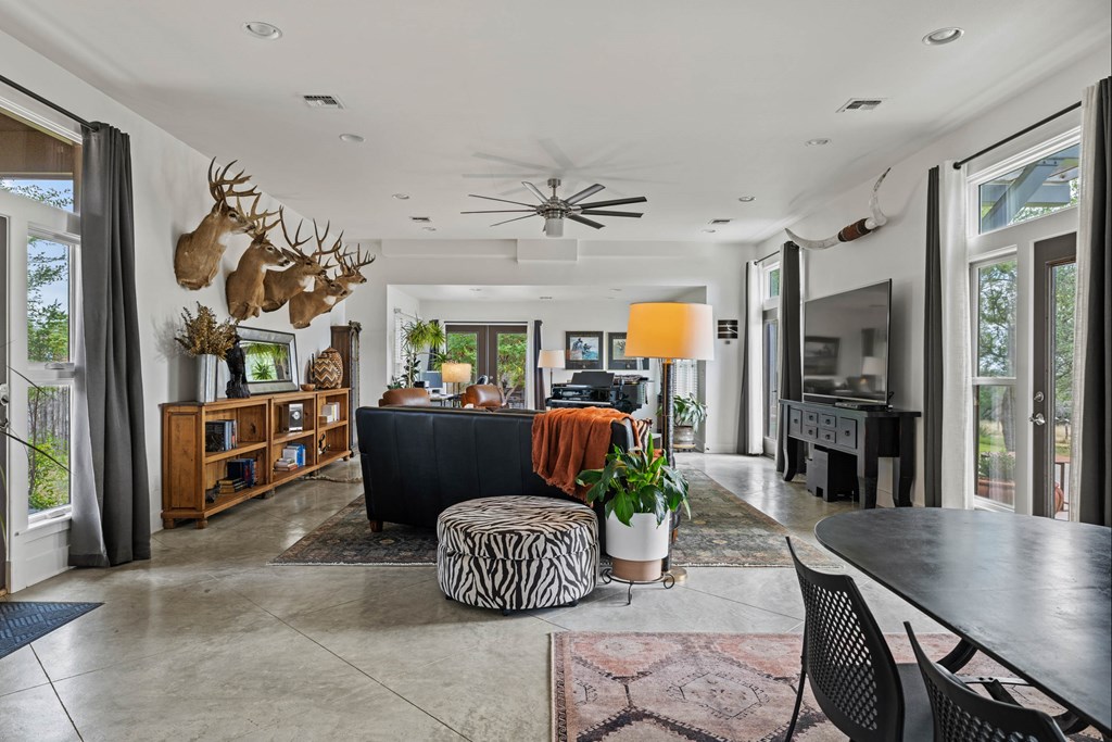 1556 Pfiester Road Fredericksburg, TX 78624 - Photo 8 of 61