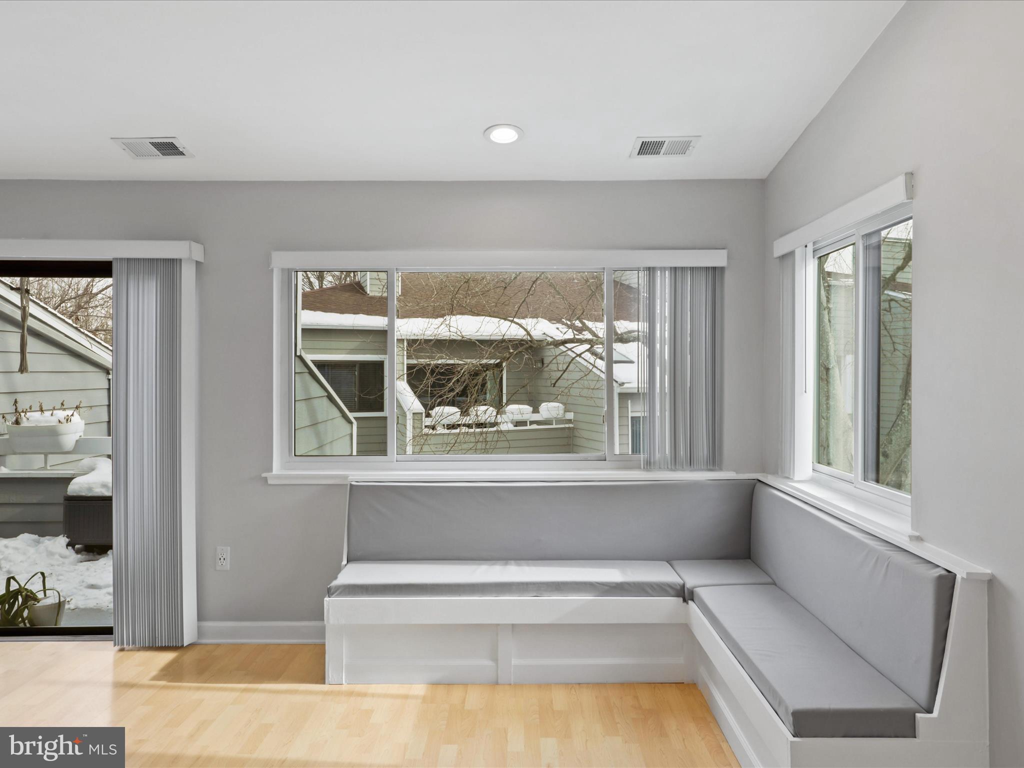 1911 B Villaridge Drive, Unit 1911B Reston, VA 20191 - Photo 16 of 38