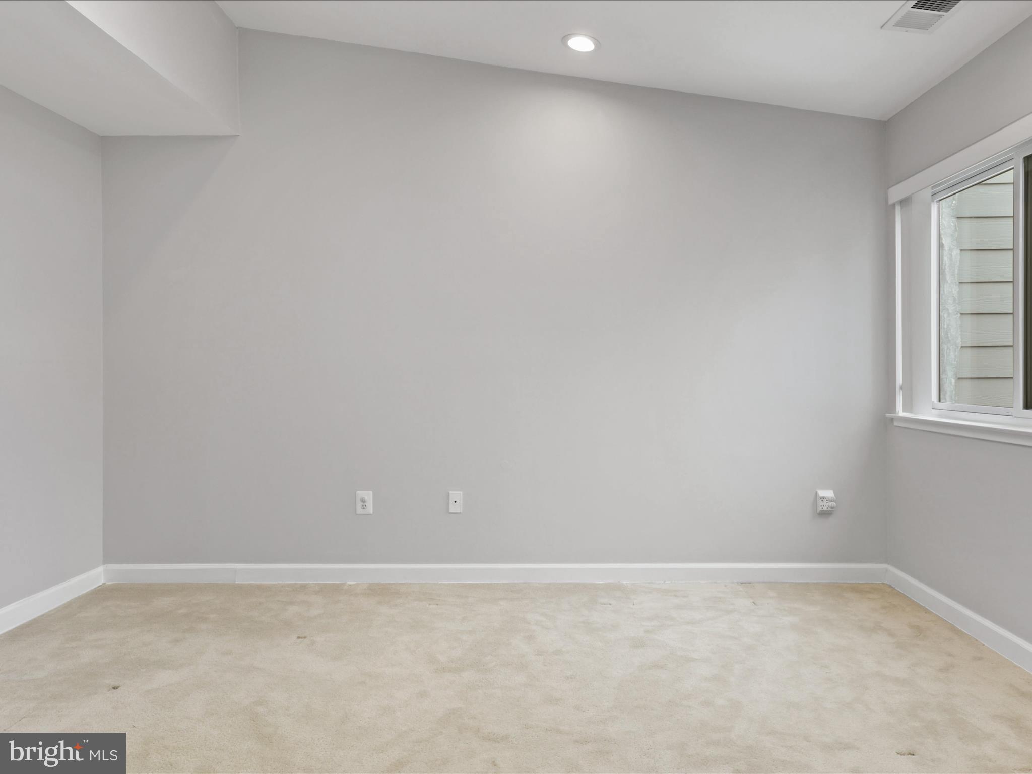 1911 B Villaridge Drive, Unit 1911B Reston, VA 20191 - Photo 25 of 38