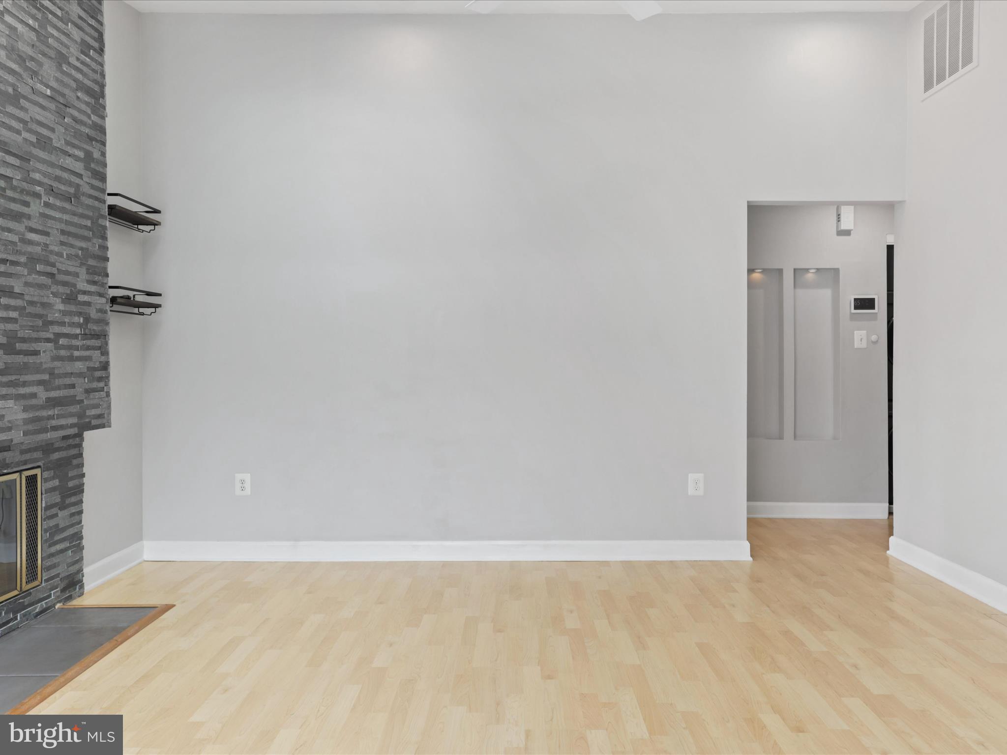 1911 B Villaridge Drive, Unit 1911B Reston, VA 20191 - Photo 9 of 38