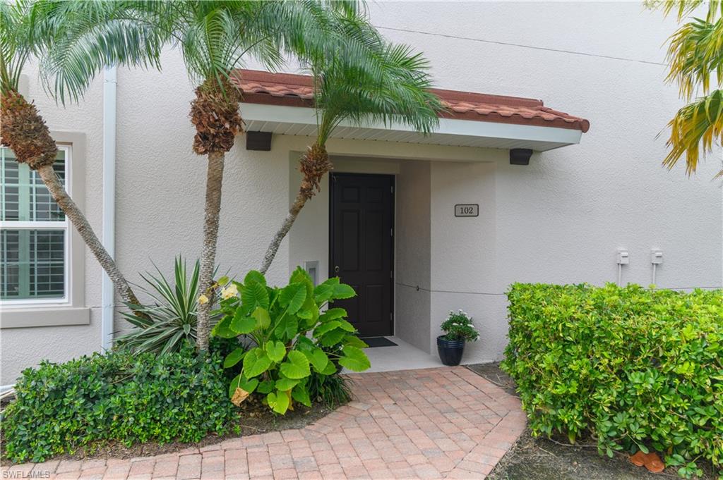 1273 Rialto Way, Unit 102 Naples, FL 34114 - Photo 22 of 34