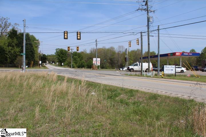 309 Labonte Drive Piedmont, SC 29673 - Photo 6 of 11