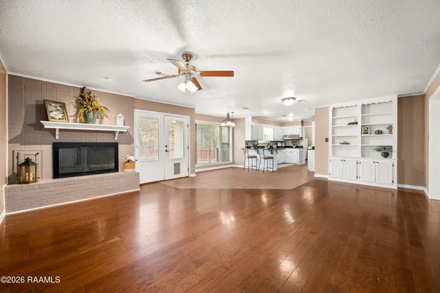 $299,000 | 255 Taylor Drive, Natchitoches, LA 71457