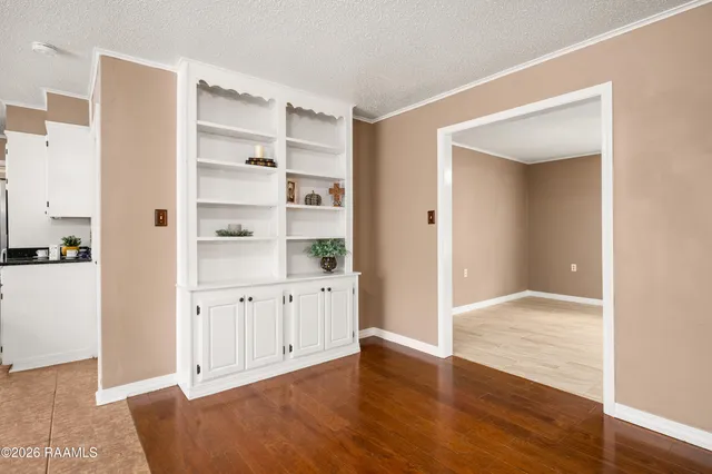 $299,000 | 255 Taylor Drive, Natchitoches, LA 71457