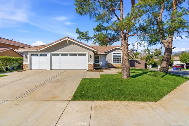 $599,900 | 33630 Brushy Hollow Drive, Yucaipa, CA 92399