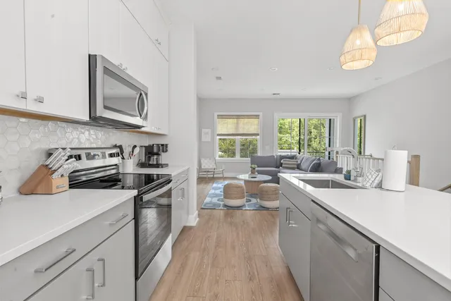 $7,000 | 14 Shem Drive, Mount Pleasant, SC 29464