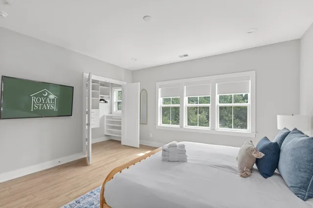 $7,000 | 14 Shem Drive, Mount Pleasant, SC 29464