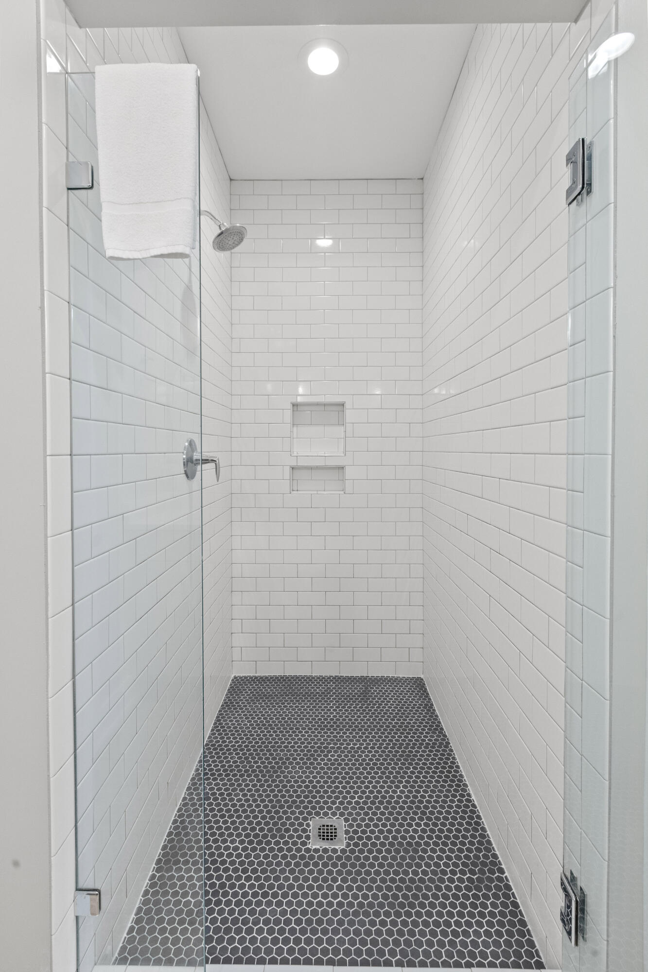 14 Shem Drive Mount Pleasant, SC 29464 - Photo 28 of 51 14ShemDr-CasaVerdeMediaLLC37