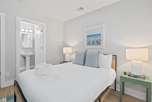 $7,000 | 14 Shem Drive, Mount Pleasant, SC 29464