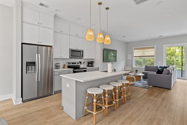 $7,000 | 14 Shem Drive, Mount Pleasant, SC 29464