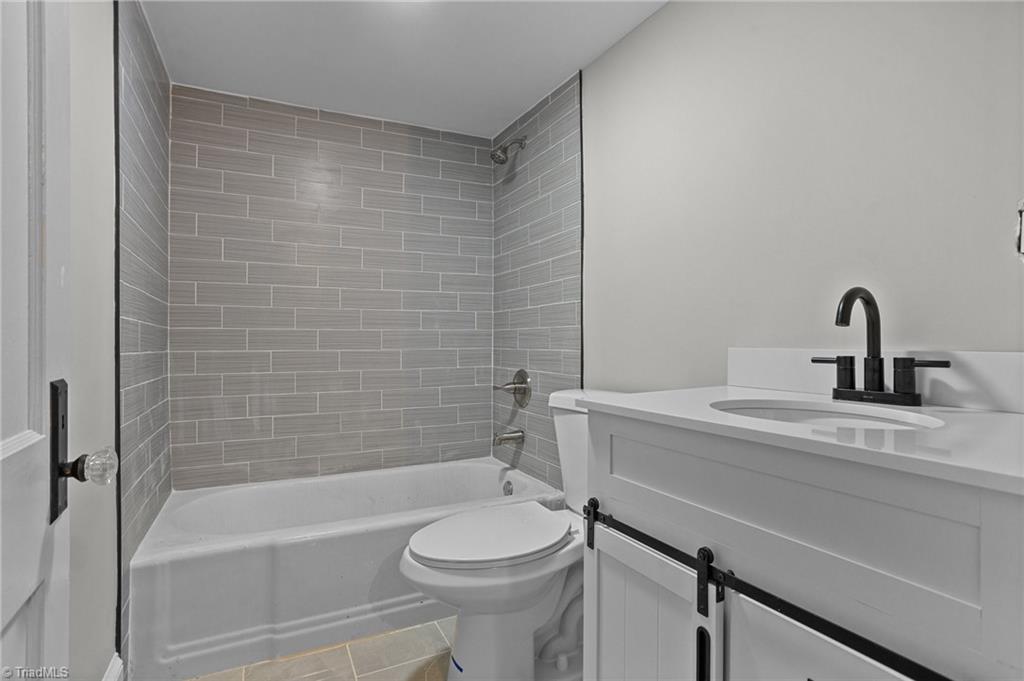 412 Forrest Street High Point, NC 27260 - Photo 26 of 33 Gallery Image 26