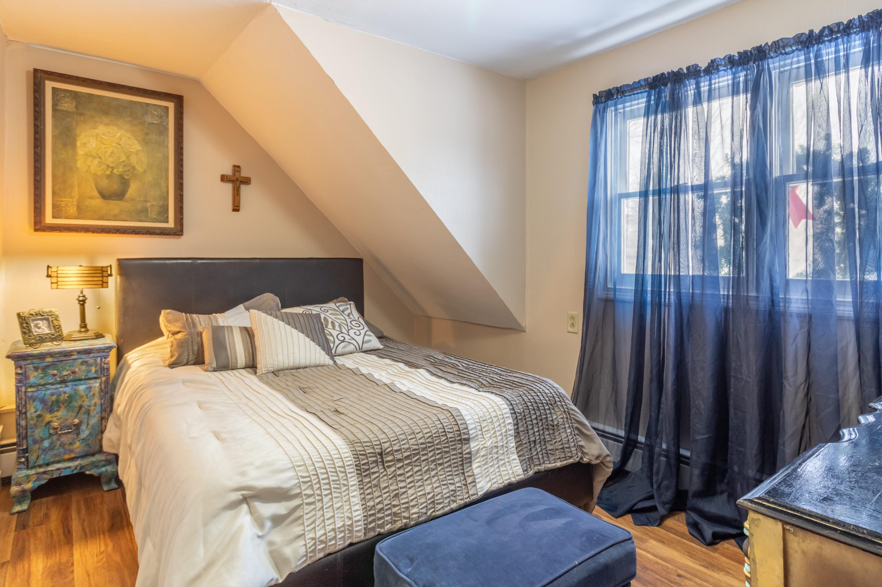 964 Main Road Greenbush, ME 04418 - Photo 36 of 49 964 Main Road Interiors-32