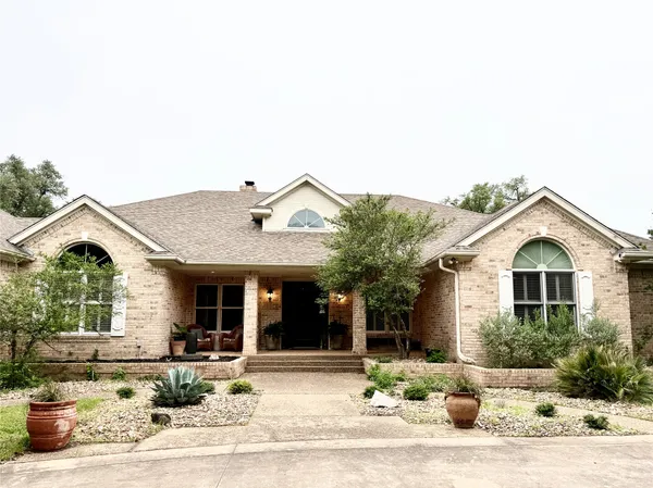 $990,000 | 296 Logan Ranch Road, Georgetown, TX 78628
