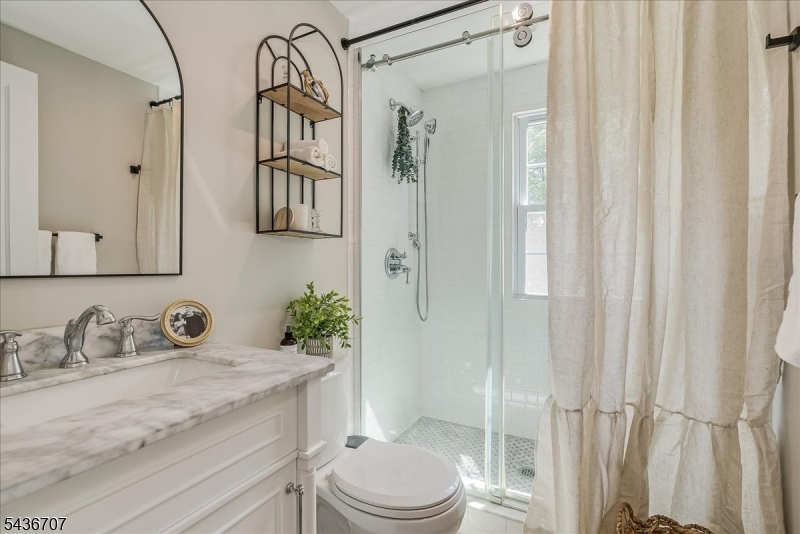 373 Green Road Sparta, NJ 07871 - Photo 22 of 40