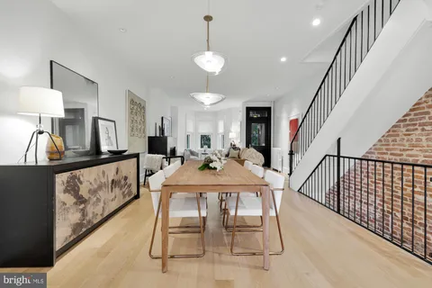 $1,999,995 | 810 North Carolina Avenue Southeast, Washington, DC 20003