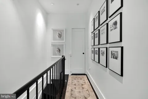 $1,999,995 | 810 North Carolina Avenue Southeast, Washington, DC 20003